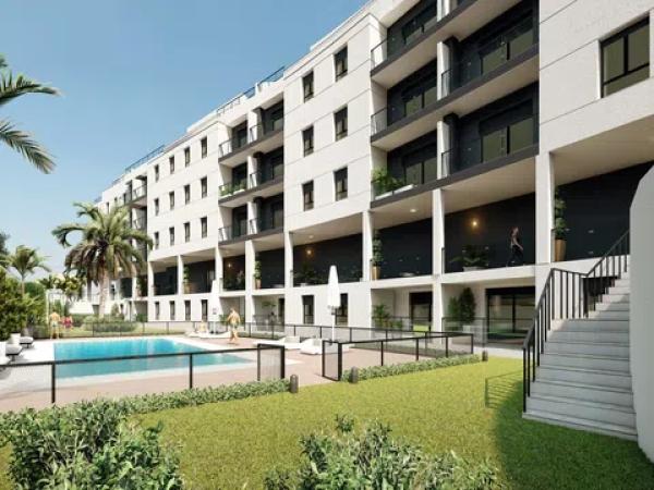 Piso en venta en calle Axarquia s/n