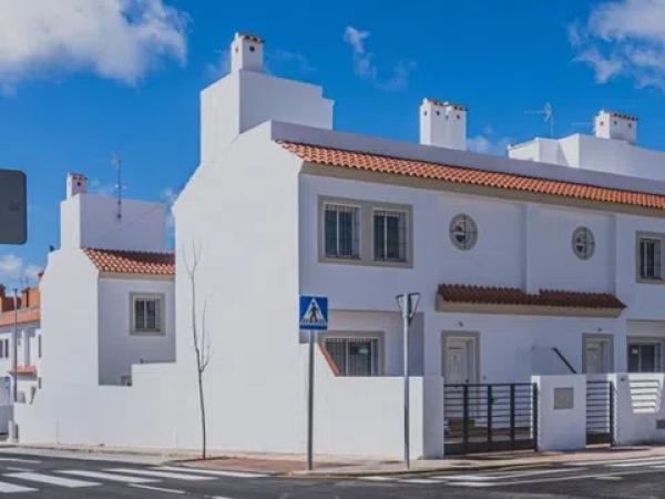 Chalet adosado en venta en calle Seneca s/n