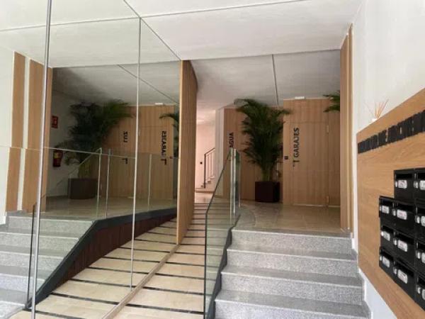 Piso en venta en calle Alfonso X El Sabio, 17