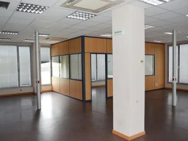 Oficina en venta en plaza Europa