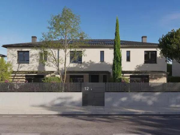 Chalet adosado en venta en calle Escobal, Sector Ur-R, 9