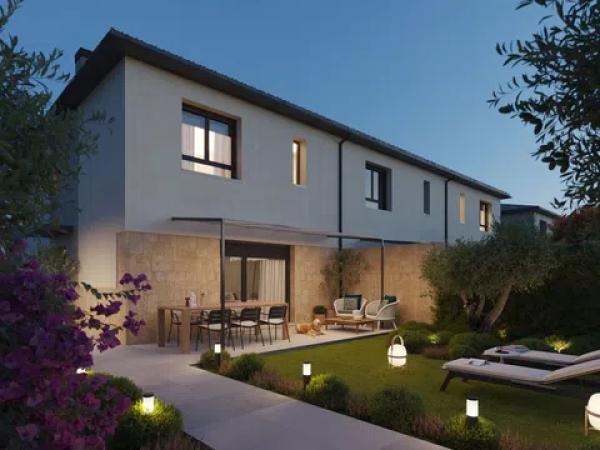 Chalet adosado en venta en calle Escobal, Sector Ur-R, 9