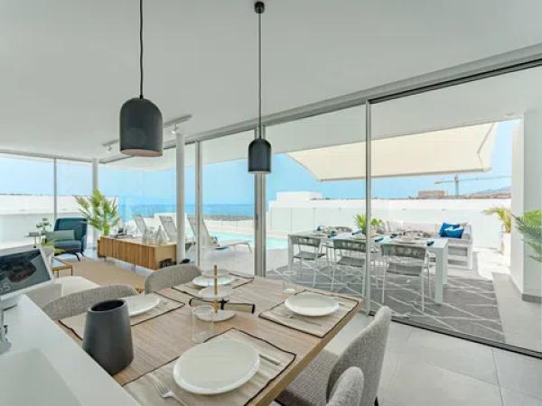 Casa o chalet independiente en venta en calle Nivaria, 23