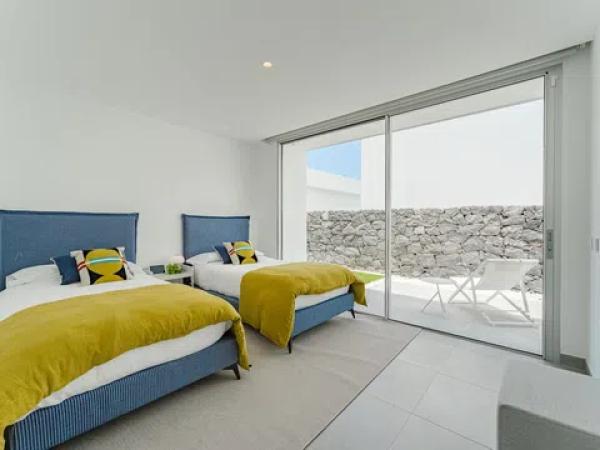 Casa o chalet independiente en venta en calle Nivaria, 23