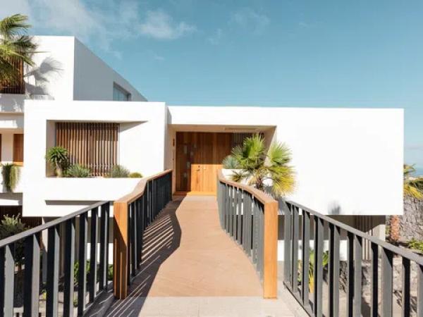 LOS JARDINES DE ABAMA