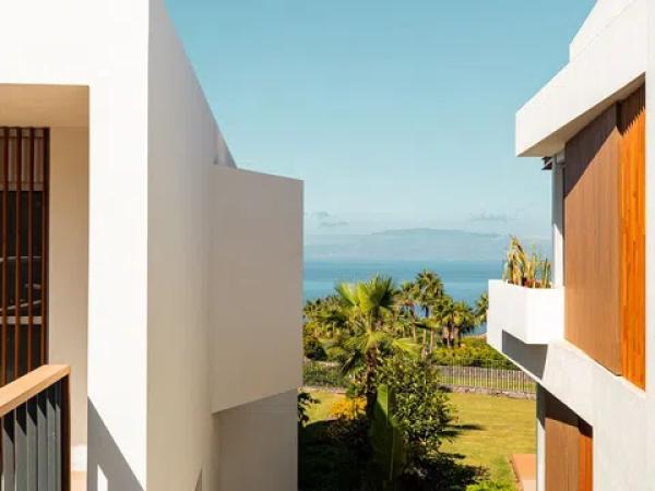 LOS JARDINES DE ABAMA