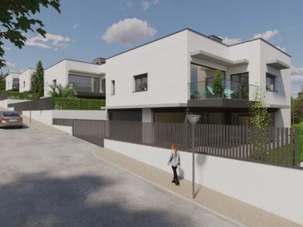 RESIDENCIAL PLAYA ARNÍA