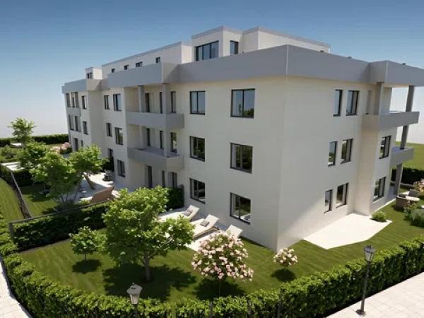 Garaje en venta en Joaquin Fernandez San Emeterio, 14