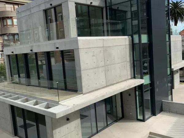 DOS VIVIENDAS EN AVDA. LOS INFANTES