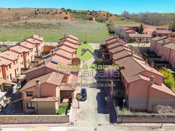 Urbanización Las Requijadas