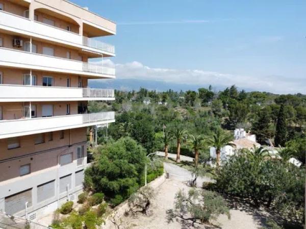 Piso en venta en Ramon i Cajal, 34