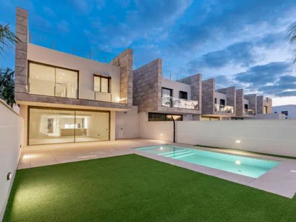 Casa o chalet independiente en venta en El Dorado Platja