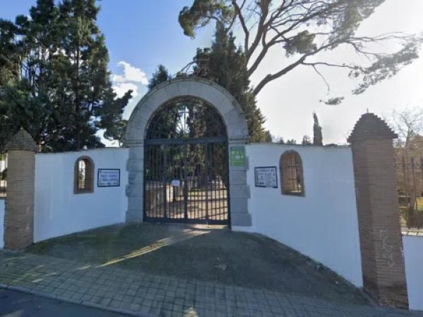 Chalet adosado en venta en calle Venta de Abajo, 32