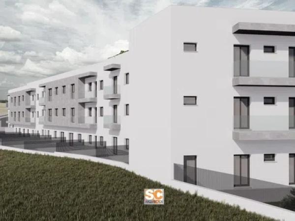 LOS LARES DE CEDILLO