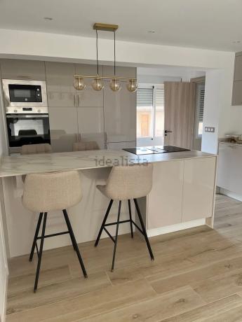 Piso en calle Pizarro, 2