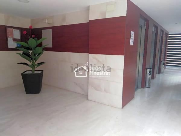 Piso en calle Gregal