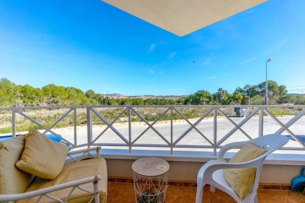 Chalet adosado en calle Lago - Edf. Lakeside Mews s/n