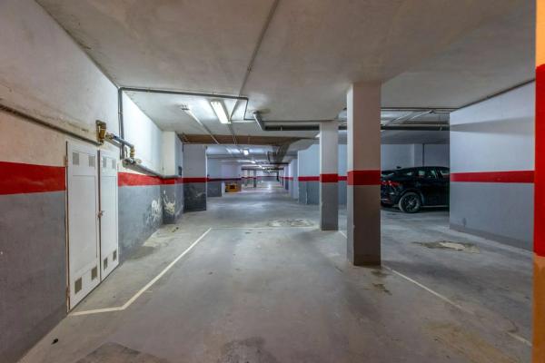 Chalet adosado en calle Lago - Edf. Lakeside Mews s/n