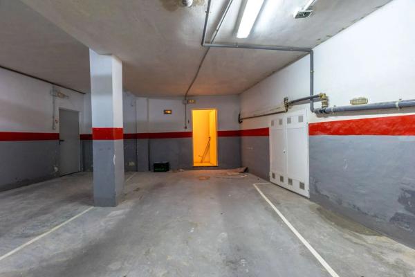 Chalet adosado en calle Lago - Edf. Lakeside Mews s/n