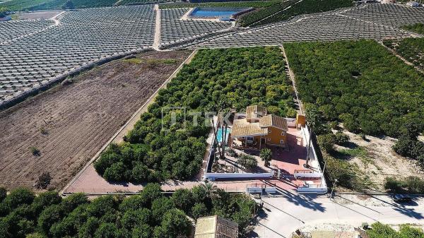 Casa independiente en camino Fabregat