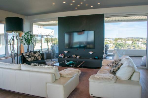 Piso en avenida de las Colinas, 44