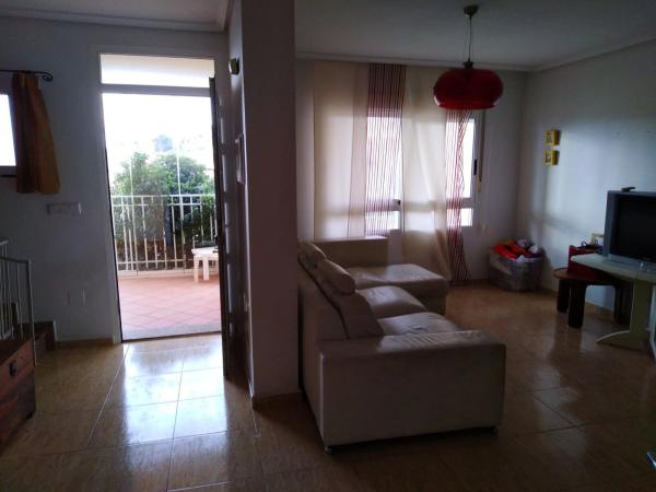 Chalet adosado en calle Las Escuelas, 3