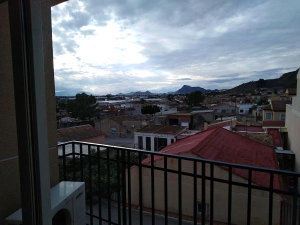 Chalet adosado en calle Las Escuelas, 3