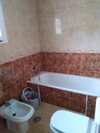 Chalet adosado en calle Las Escuelas, 3