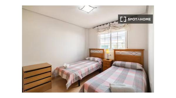 Piso en alquiler de 2 habitaciones en Pilar de la Horadada