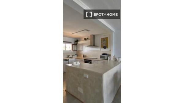Apartamento de 2 habitaciones en alquiler en Calvià