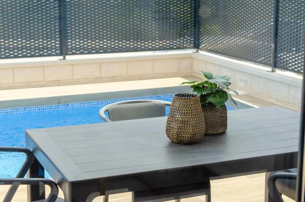 Casa independiente en calle Melocotonero