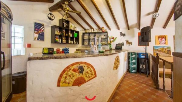 Casa terrera en camino Path Path Path de Cofer