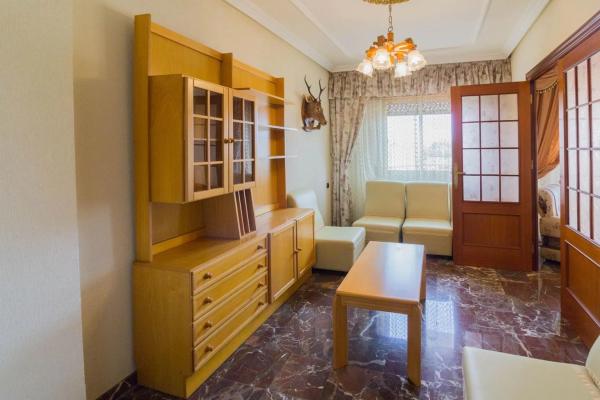 Casa independiente en calle Federico García Lorca, 3