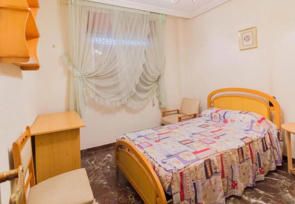 Casa independiente en calle Federico García Lorca, 3