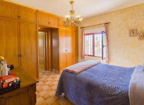 Casa independiente en Cv-9112