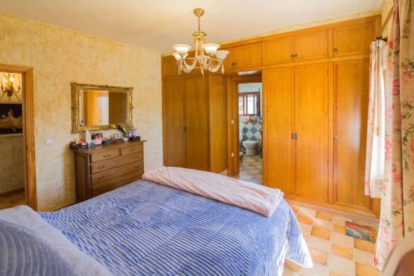 Casa independiente en Cv-9112