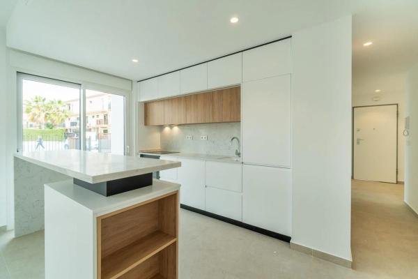 Piso en calle Miguel Barceló, 2