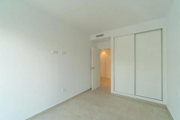 Piso en calle Miguel Barceló, 2