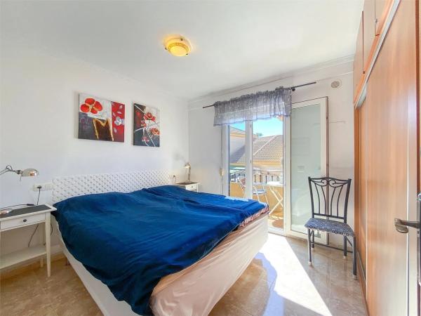 Chalet adosado en Urbanizacion Balcones