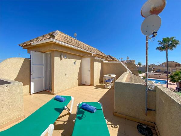 Chalet adosado en Urbanizacion Balcones