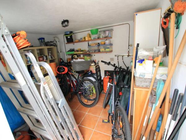 Casa independiente en calle Jónico