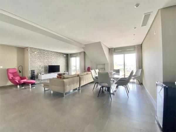 Piso en Barrio Villamartín-Las Filipinas