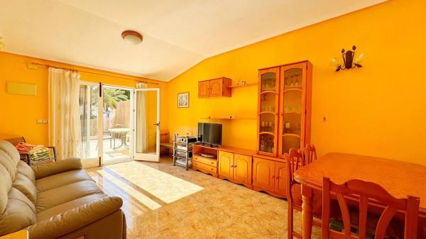 Chalet adosado en calle Carabela