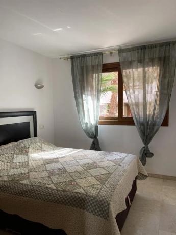 Piso en calle Ciclón, 6