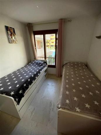 Piso en calle Ciclón, 6