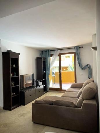 Piso en calle Ciclón, 6