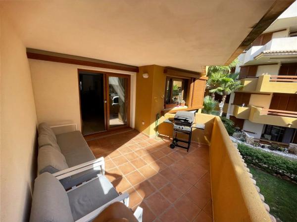 Piso en calle Ciclón, 6