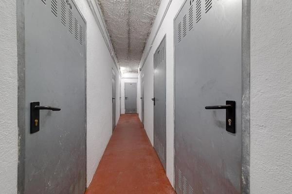 Piso en calle Ciclón, 6