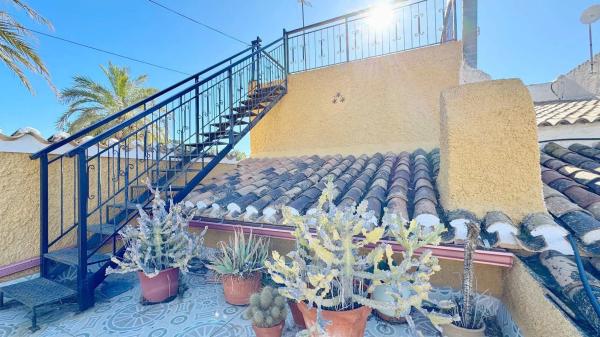 Chalet adosado en calle Carabela