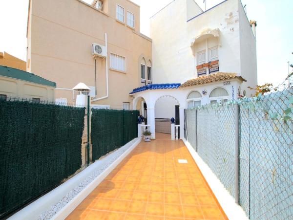 Chalet adosado en calle San Francisco, 1